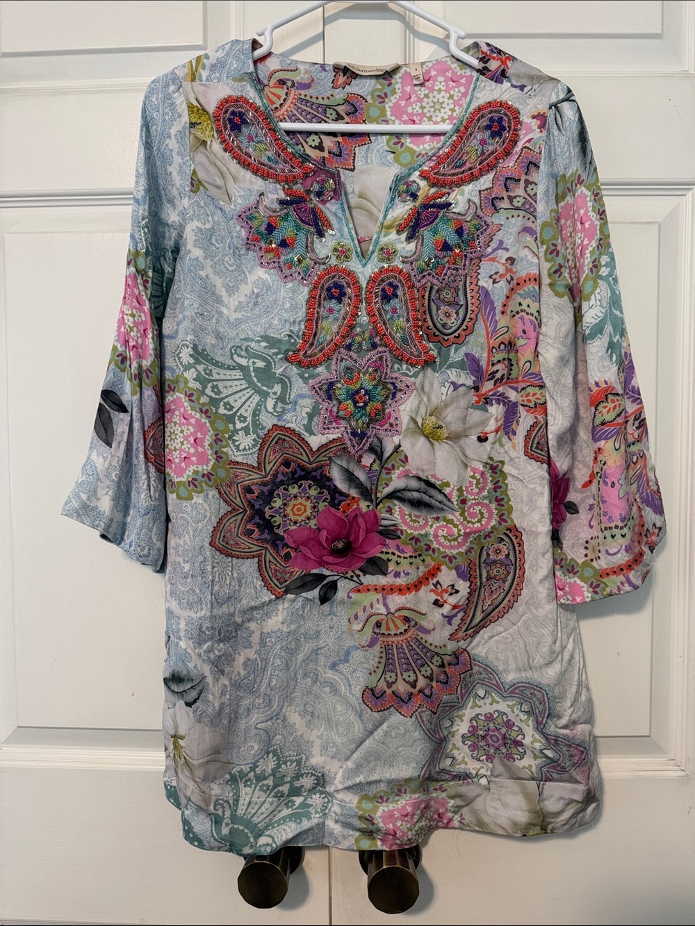 Sift surroundings Floral Paisley beaded Women’s Tunic Top S